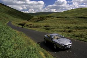 Aston Martin V12 Vanquish 2001 года  (UK)